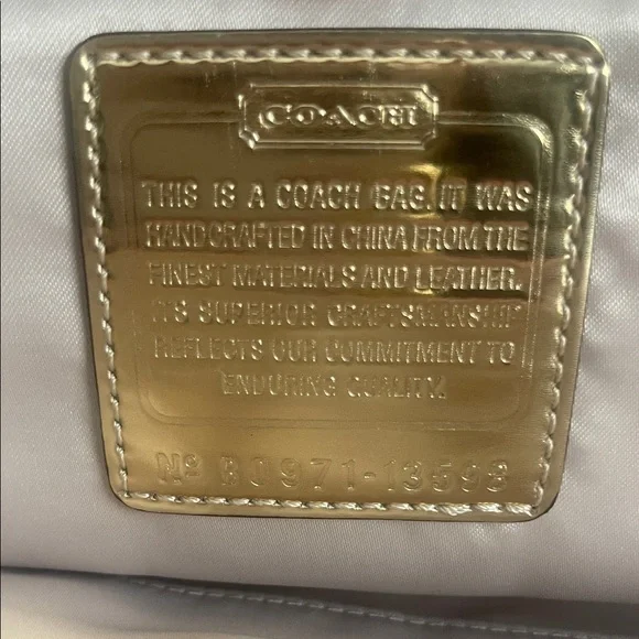 Coach Coral Amanda Satin Darcy Kiss Lock Clutch w/unbranded pearl strap - Picture 4 of 17